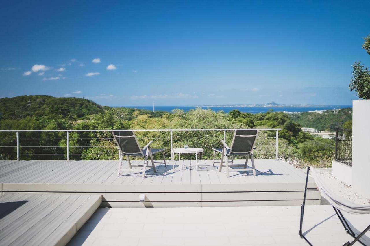 Motobu Terrace Villa Buitenkant foto